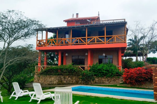 piscina-atras piscina-atras